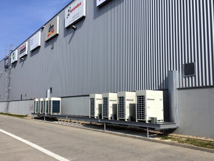 Commercial air conditioner system for warehouse